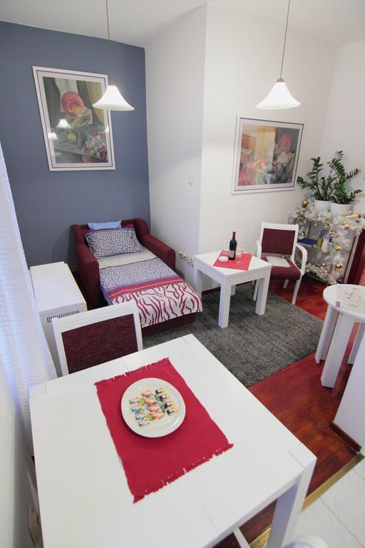 White Apartment Belgrado Esterno foto