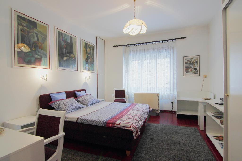 White Apartment Belgrado Esterno foto