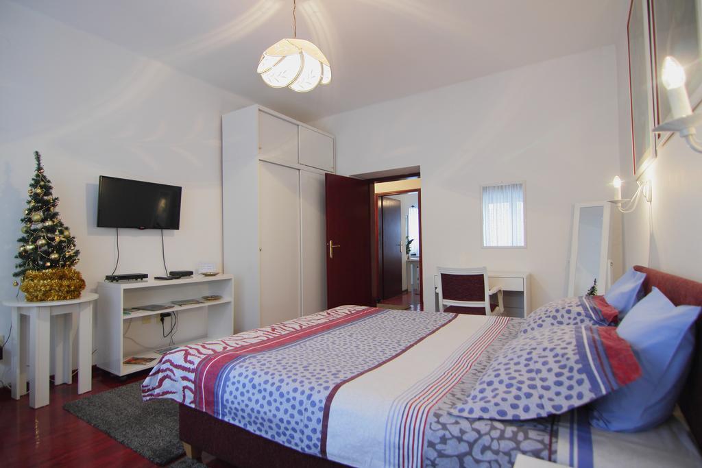 White Apartment Belgrado Esterno foto